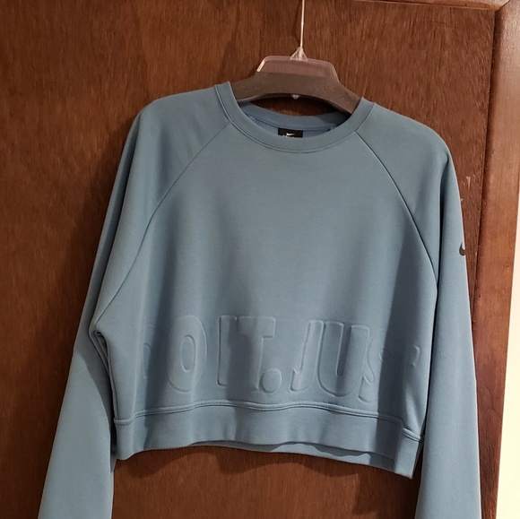 Nike Tops - Nike just do it crop sweatshirt.